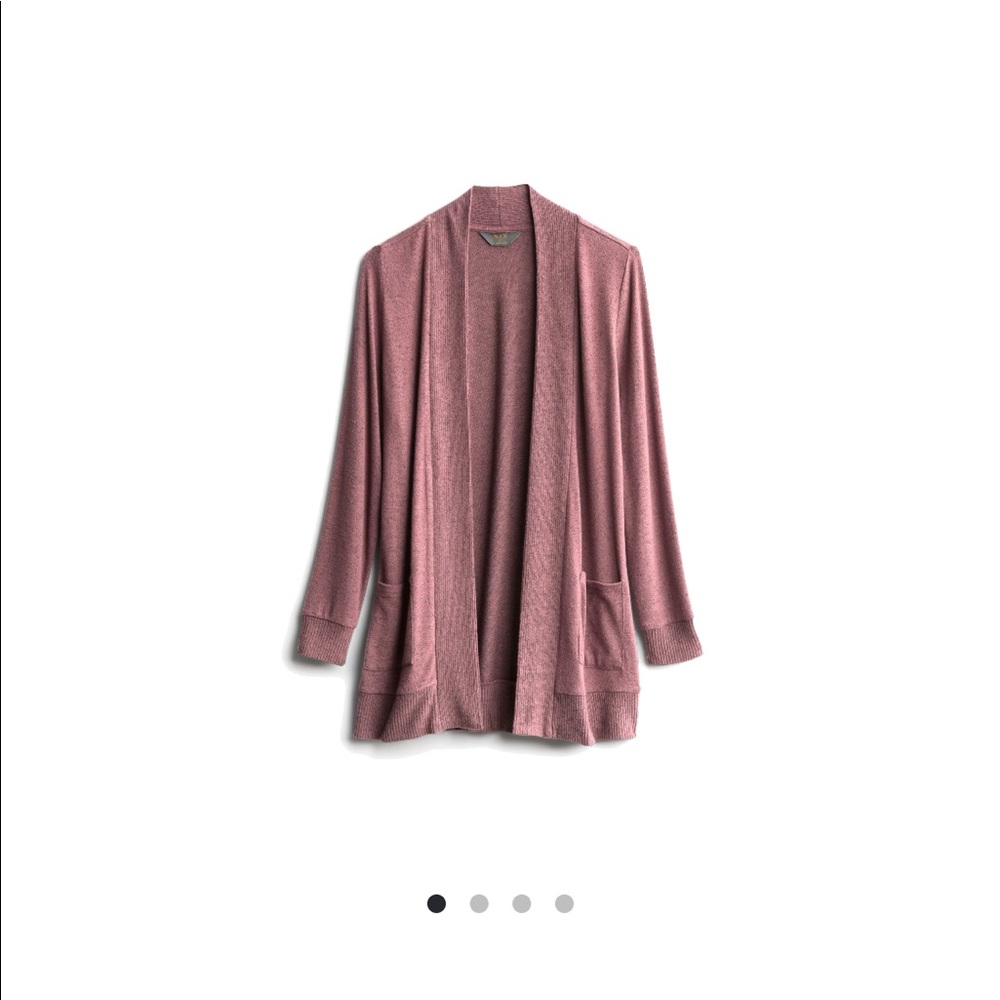 Knit two pocket cardigan